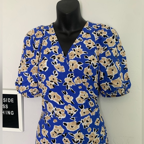 Ann Taylor Women’s Floral V Neck Maxi Wrap Dress Size 0 - Picture 4 of 14